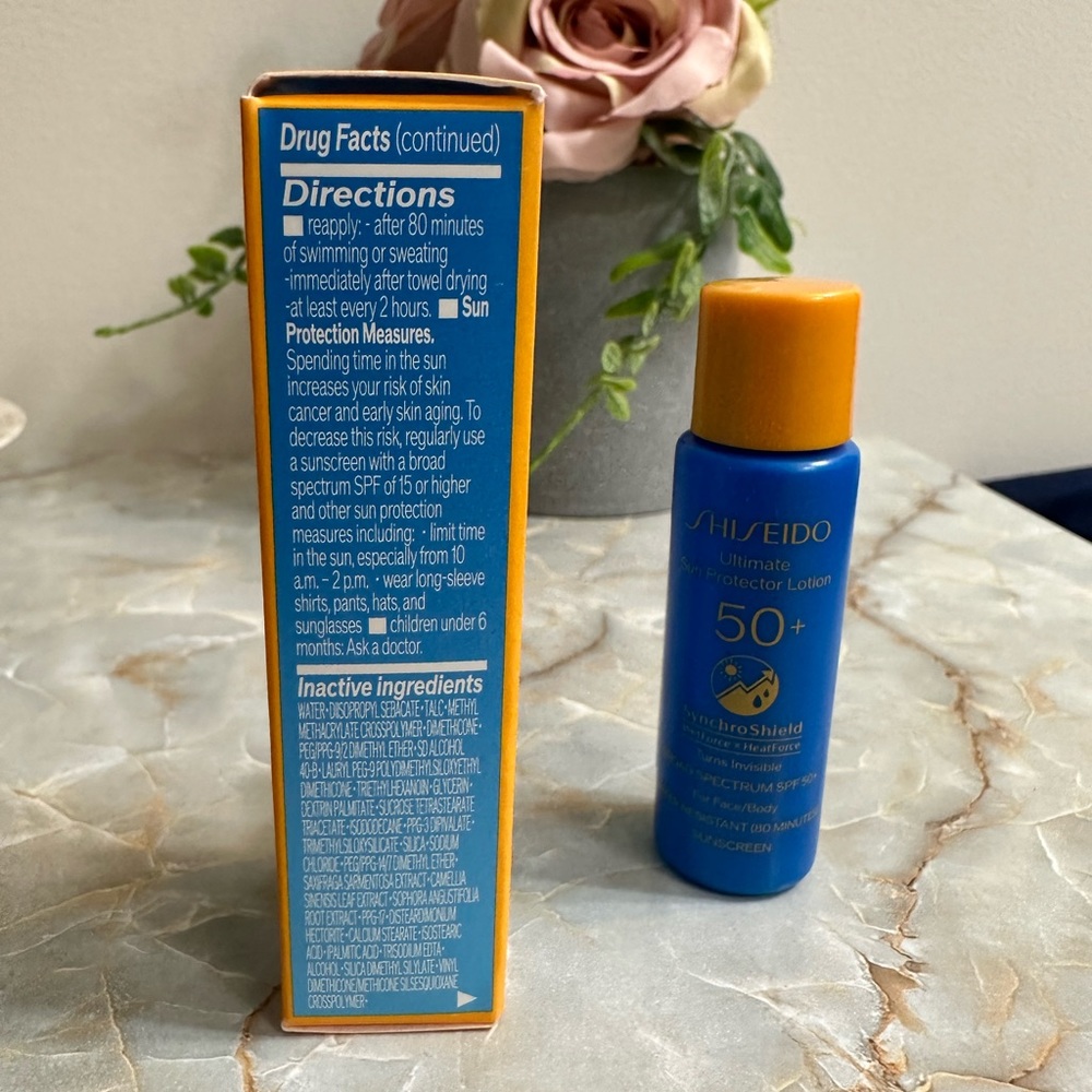 Shiseido Ultimate Sun Protector Lotion SPF 50+ Sunscreen - Travel size - Picture 4 of 6